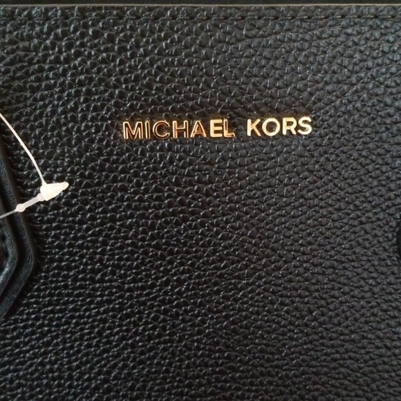 Black Michael Kors bag - Picture 2 of 6